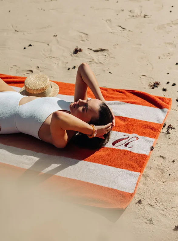 Sundays Beach Club